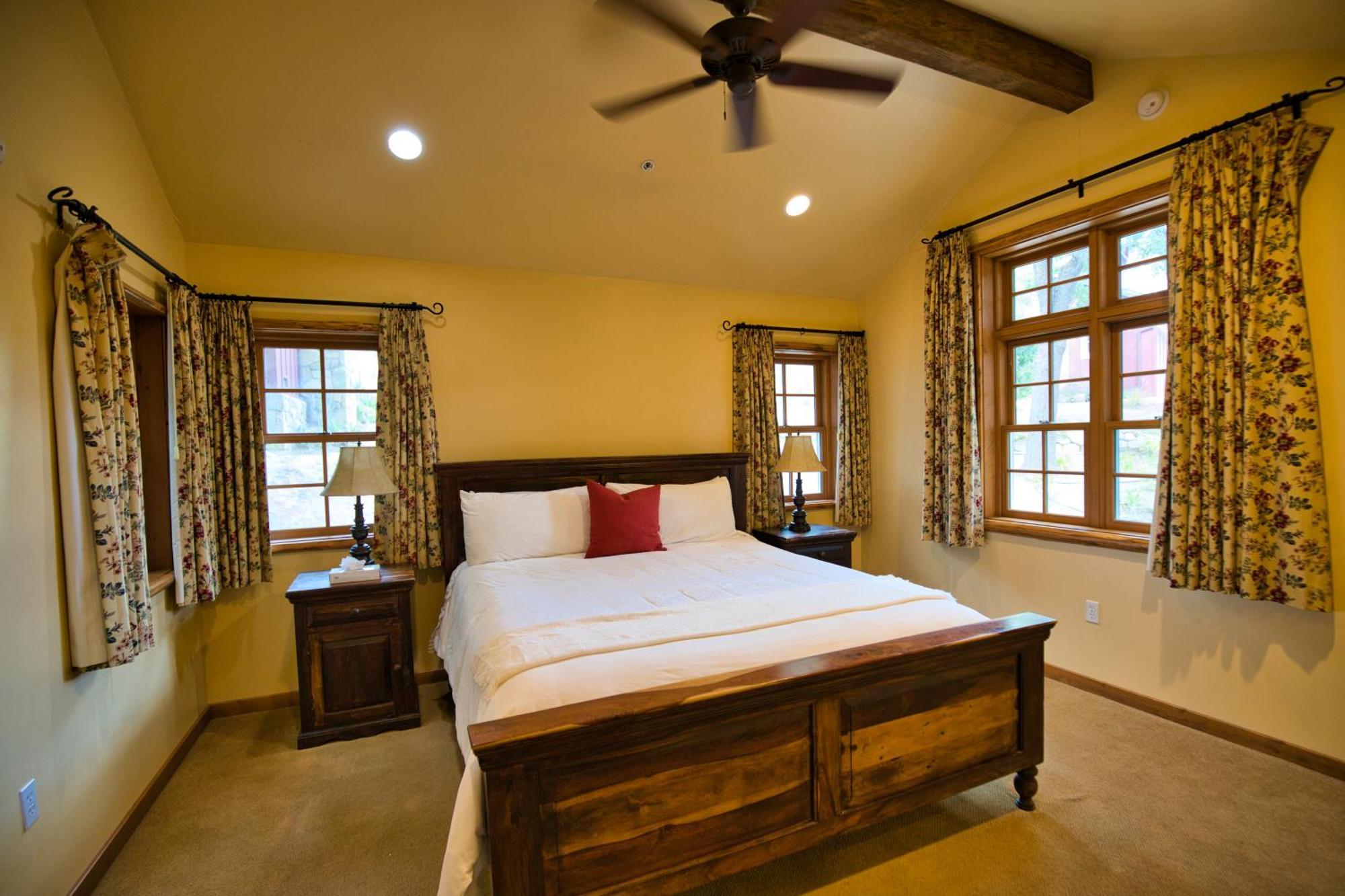 Creekside Cottage