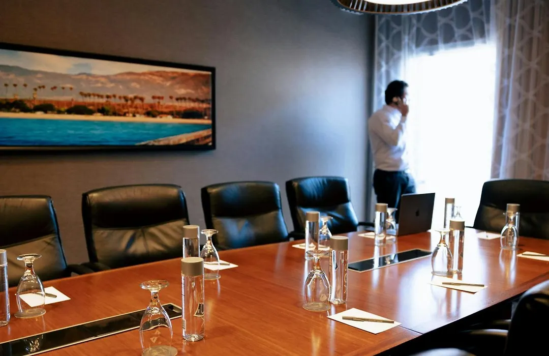 Courtyard By Marriott Santa Barbara Goleta-1