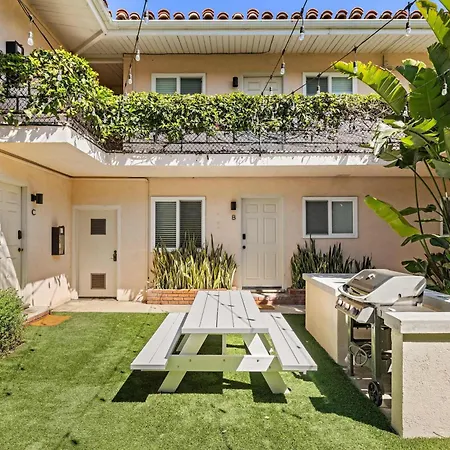 New 2 Bed Apartment Close To Downtown And Beach-2