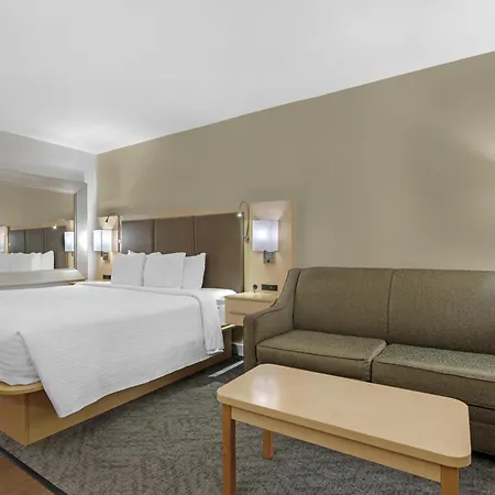 Best Western Plus South Coast Inn-3
