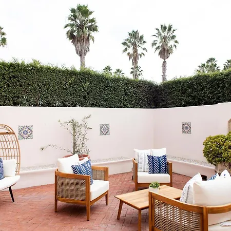 Hilton Santa Barbara Beachfront Resort-2