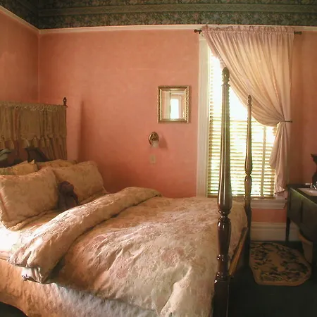 A White Jasmine Inn-2